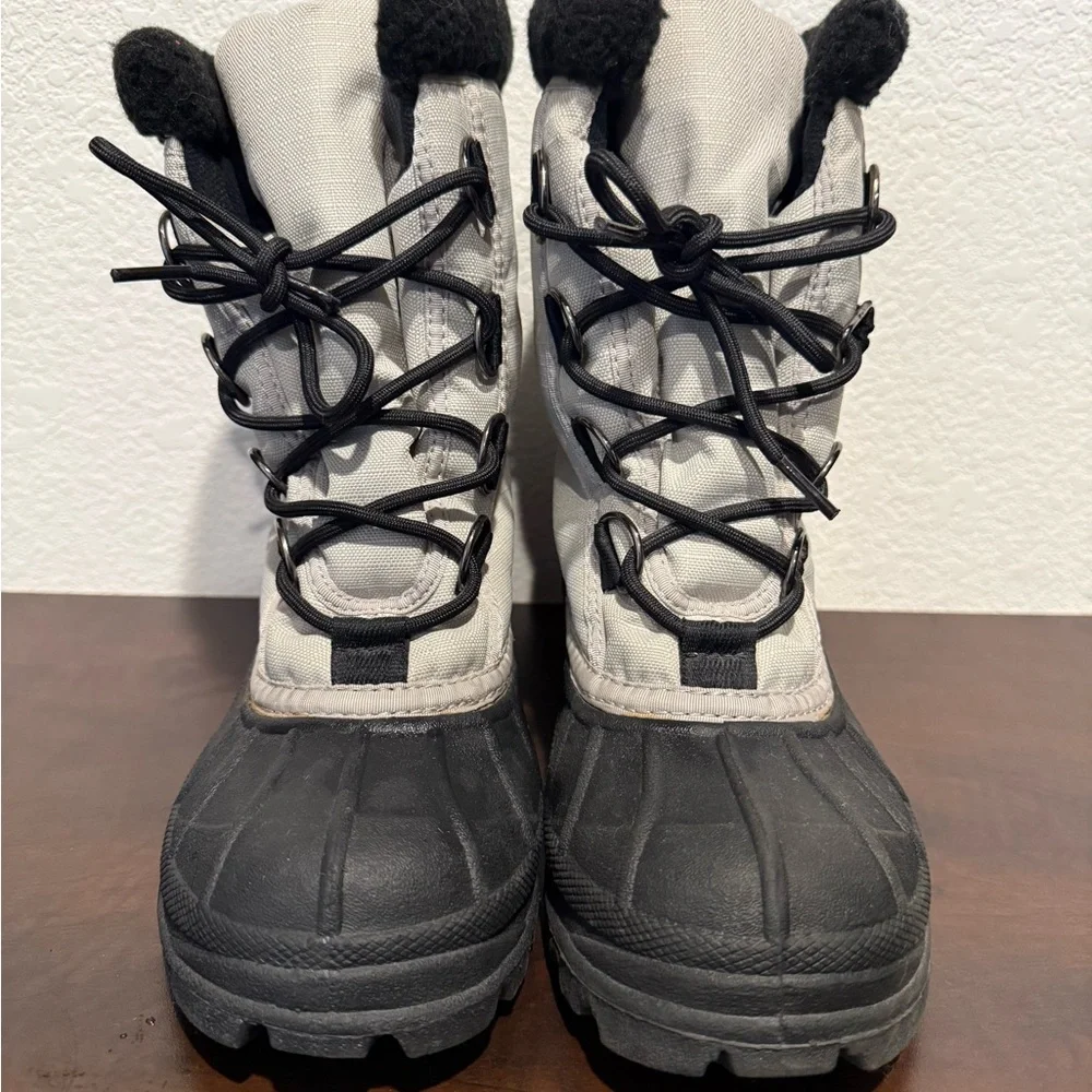 Sorel Waterproof Snow Boots - Picture 4 of 8